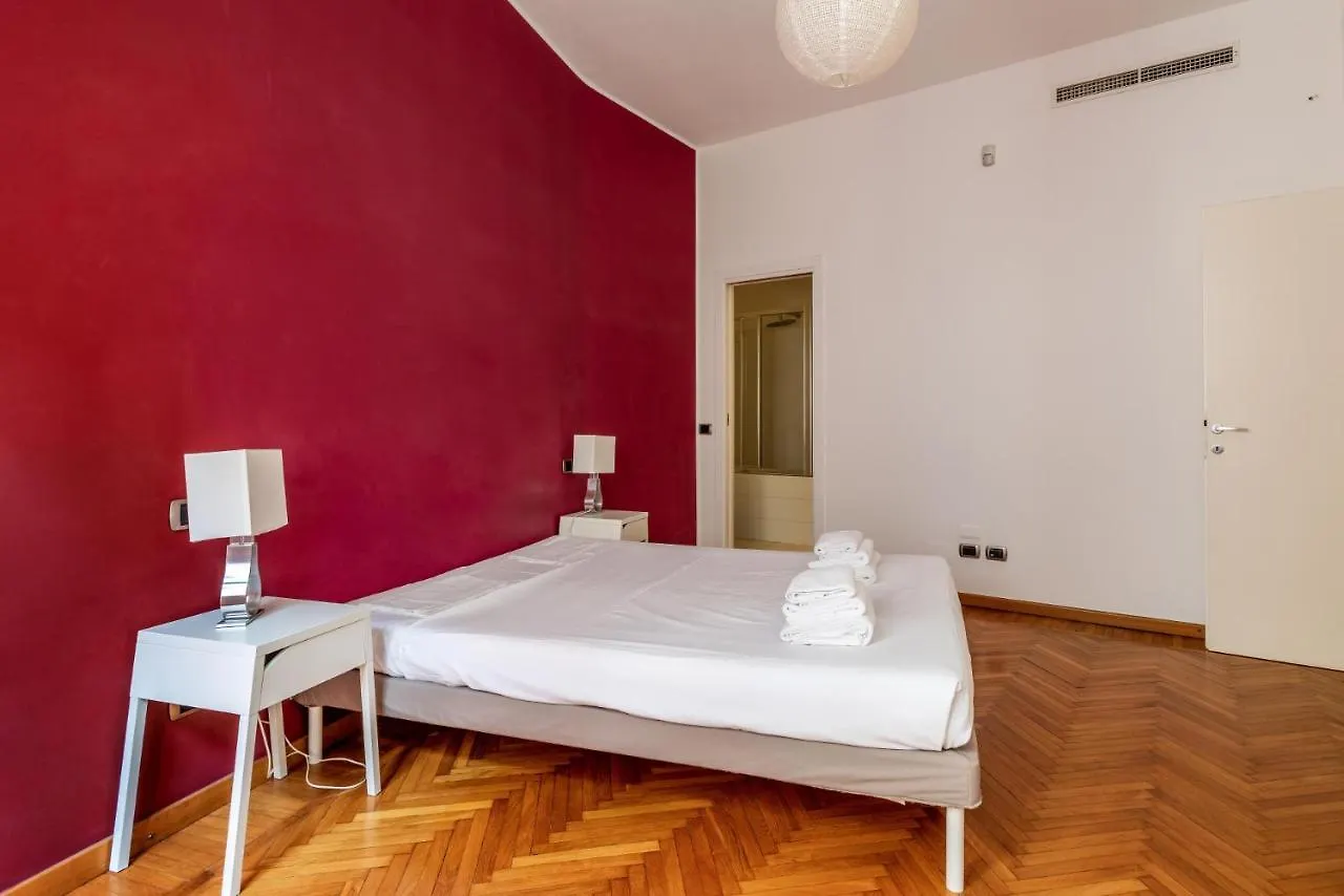 Spacious And Elegant House In Brera By Easylife Milan Apartment